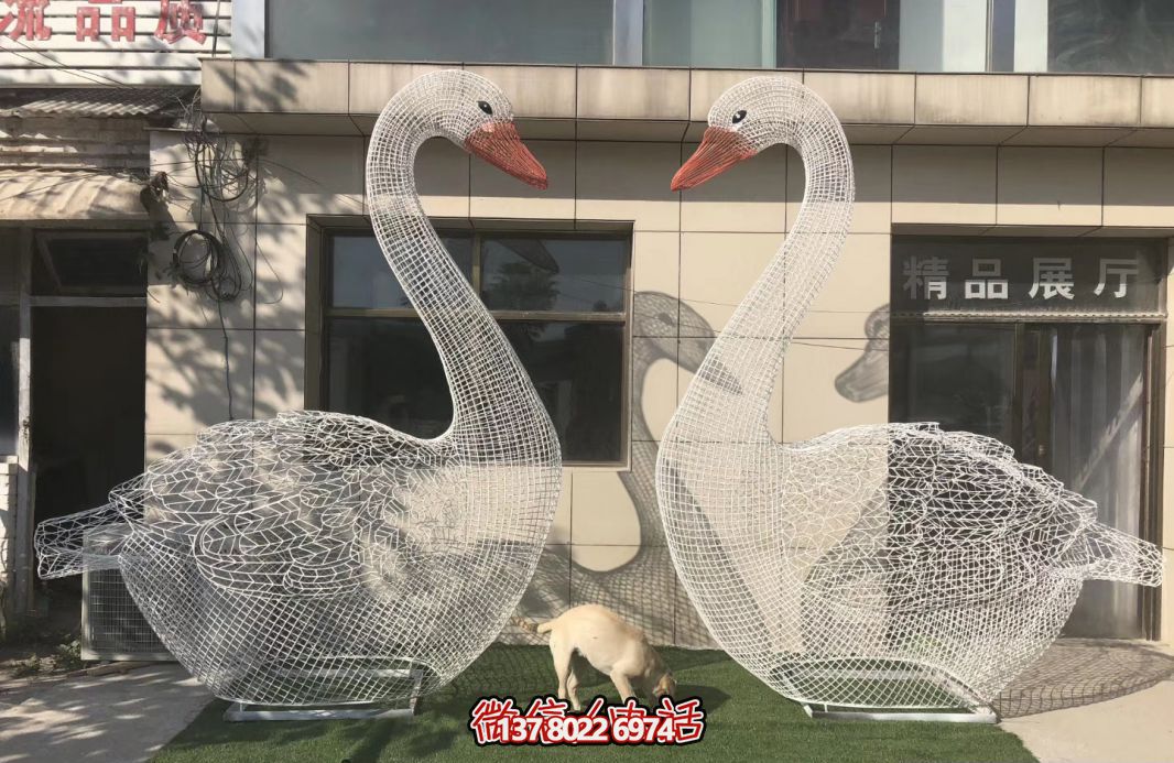 不銹鋼天鵝雕塑,給您的景區(qū)增添一抹優(yōu)雅氣息 不銹鋼天鵝雕塑,給您的景區(qū)增添一抹優(yōu)雅氣息