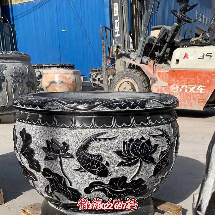 精美荷花浮雕缸，融合經典元素，打造清新安靜空間
