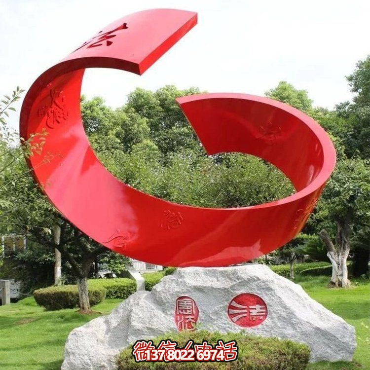 大型不銹鋼彩繪雕塑，點綴戶外園林景觀